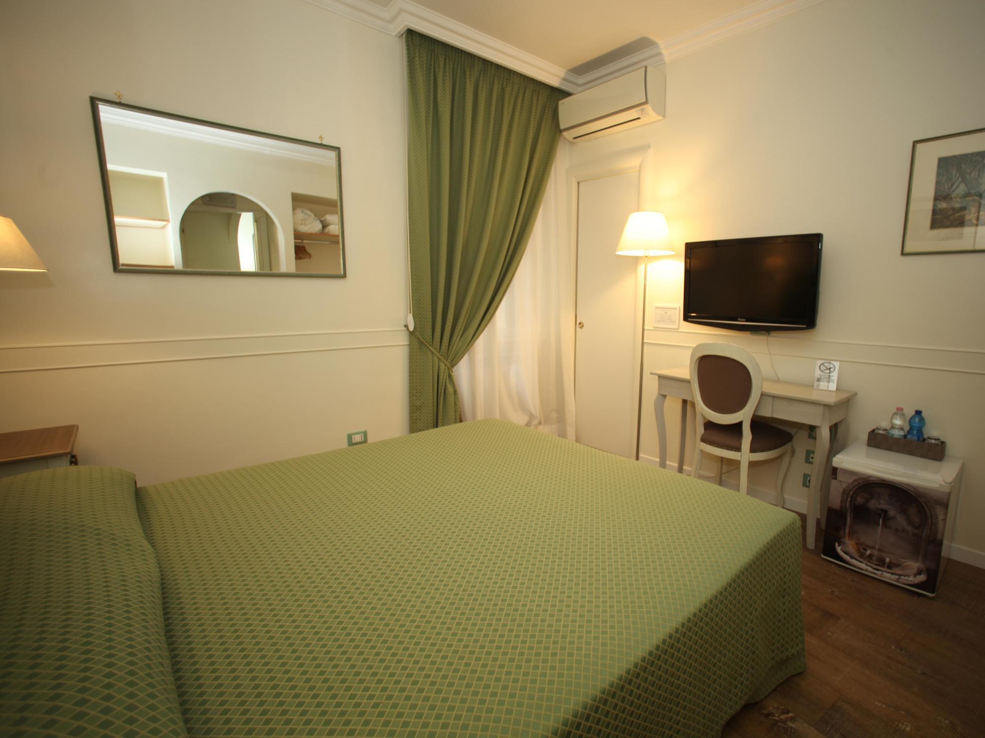 Hotel Residenza Ponte Sant'Angelo Rom Exterior foto